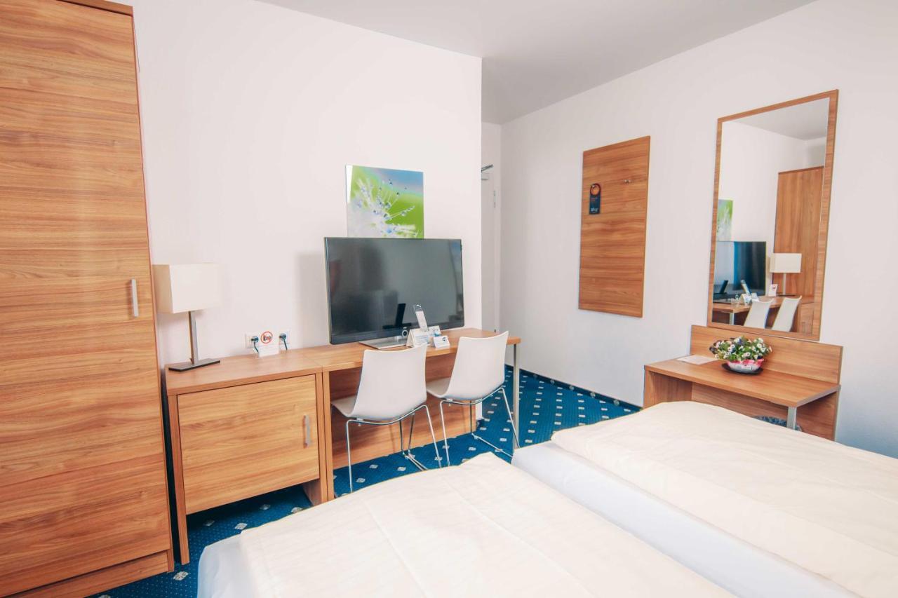 Hotel Benger Κρέφελντ Εξωτερικό φωτογραφία