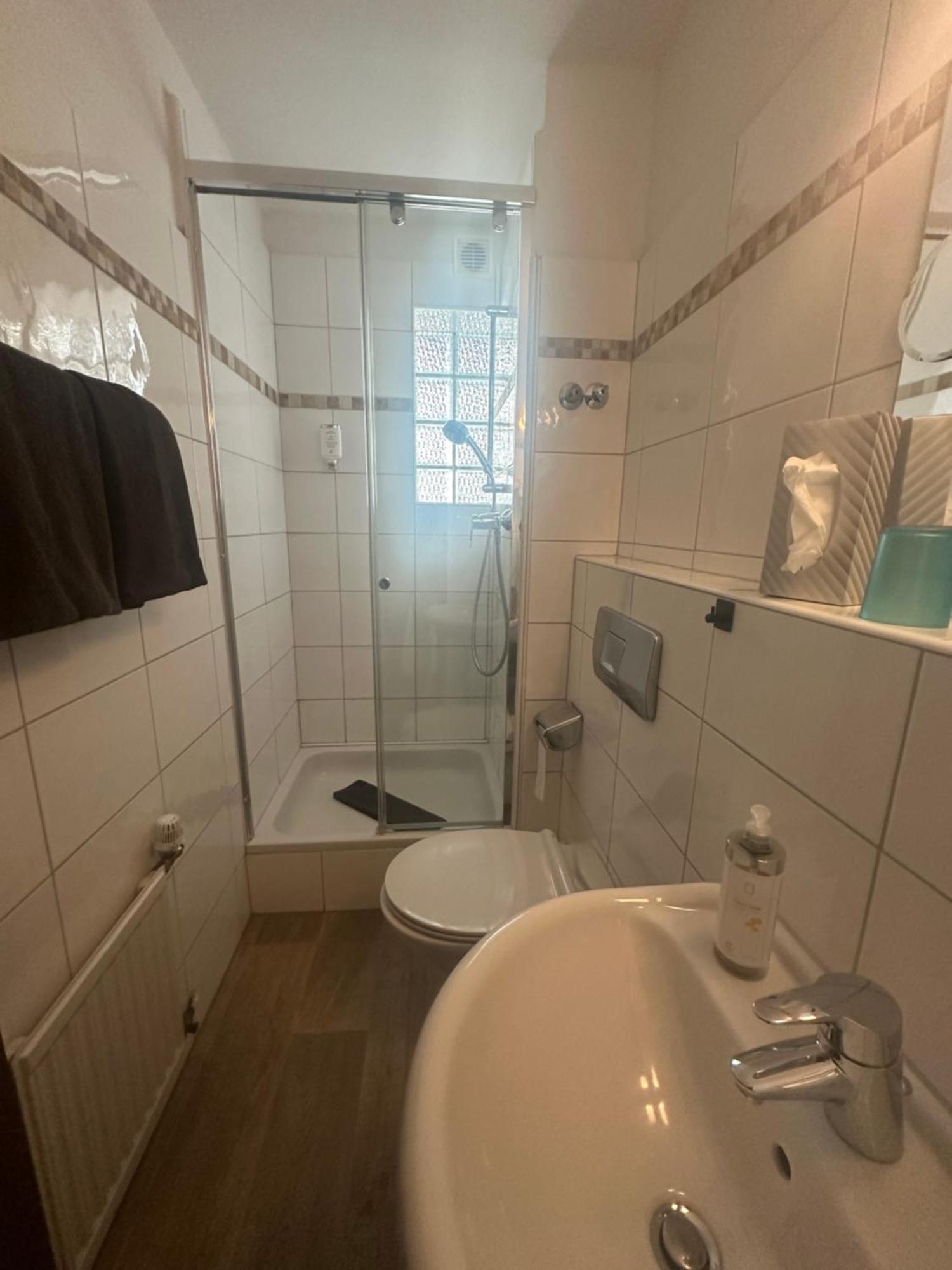 Hotel Benger Κρέφελντ Εξωτερικό φωτογραφία