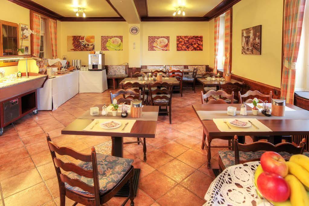 Hotel Benger Κρέφελντ Εξωτερικό φωτογραφία